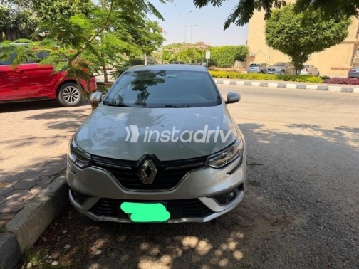 Renault Megane 2021 Silver Automatic Used for Sale in Greater Cairo ( Cairo + Giza) - 7