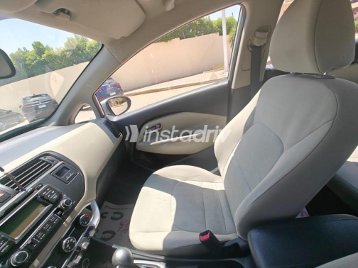 Kia Rio 2015 Silver Automatic Used for Sale in Sheikh Zayed City - 10