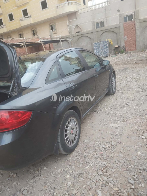 Fiat Linea 2009 Gray Manual Used for Sale in Imbaba - 5