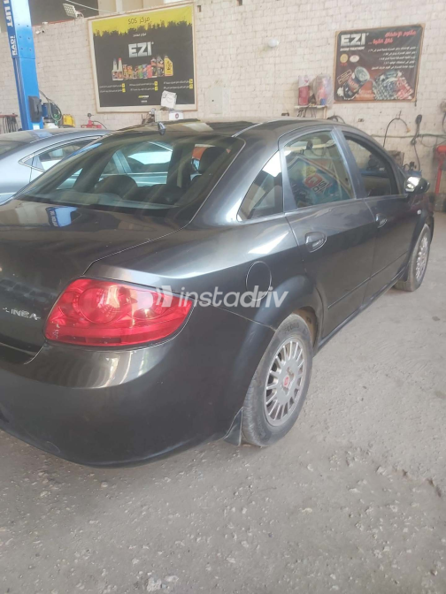 Fiat Linea 2009 Gray Manual Used for Sale in Imbaba - 6
