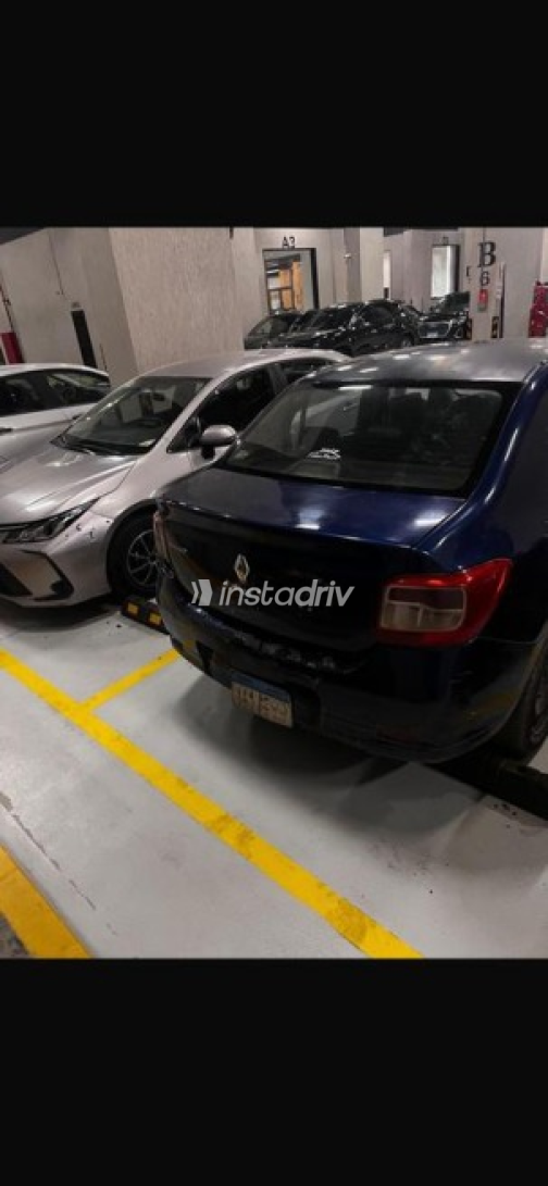 Renault Logan 2016 Dark Blue Automatic Used for Sale in Cairo - 2