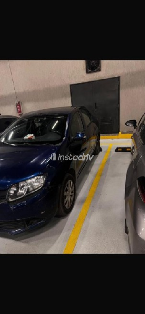 Renault Logan 2016 Dark Blue Automatic Used for Sale in Cairo - 3