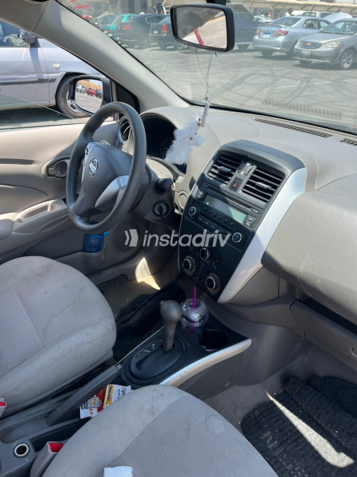 Nissan Sunny 2019 Gray Automatic Used for Sale in Cairo - 2