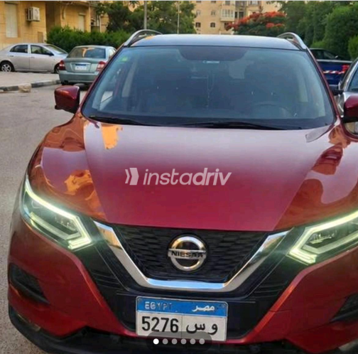 نيسان قشقاي 2021 أبيض أوتوماتيك مستعملة للبيع في الجيزة - 1