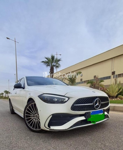 مرسيدس C 200 AMG 2022 أبيض أوتوماتيك مستعملة للبيع في 6 أكتوبر - 1