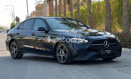 Mercedes C 200 2022 Black Automatic Used for Sale in Sheikh Zayed City - 1