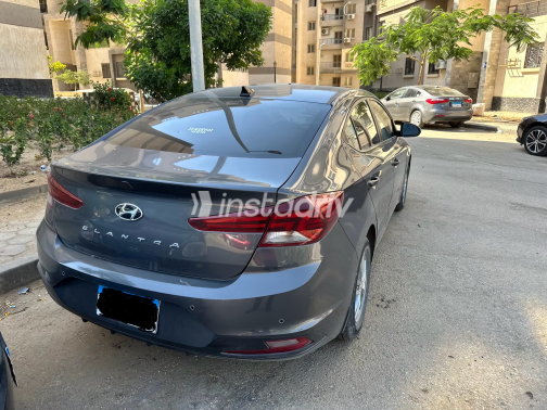 Hyundai Elantra AD 2026 Gray Automatic Used for Sale in Cairo - 2
