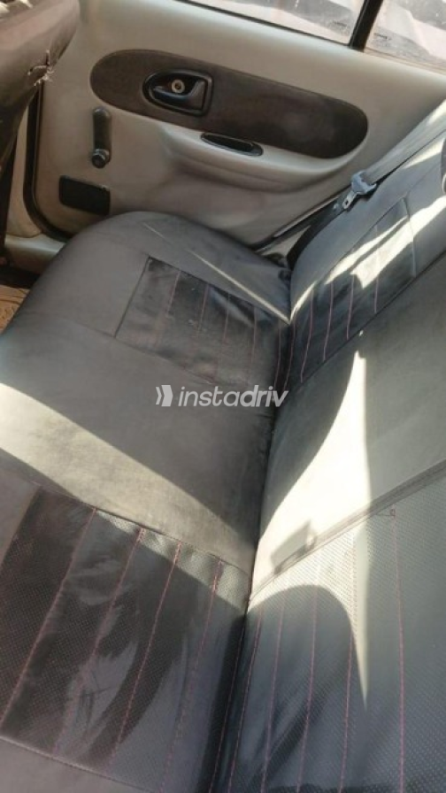 Renault Clio 2006 Silver Automatic Used for Sale in Greater Cairo ( Cairo + Giza) - 5
