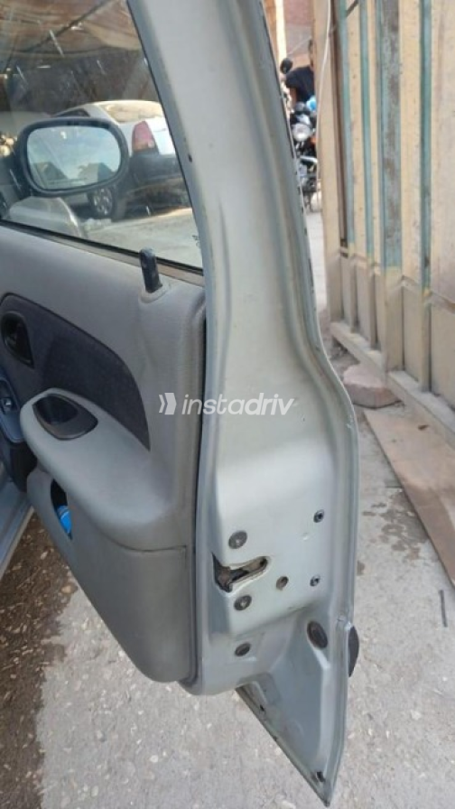 Renault Clio 2006 Silver Automatic Used for Sale in Greater Cairo ( Cairo + Giza) - 10