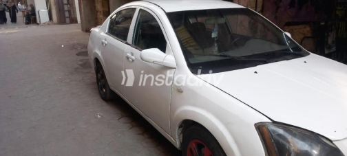 اسبيرانزا A516 2009 أبيض أوتوماتيك مستعملة للبيع في شبرا الخيمة - 1