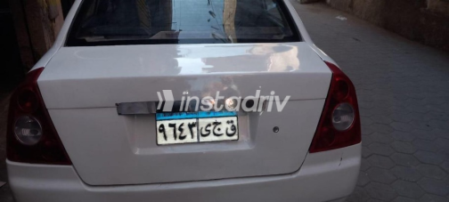 اسبيرانزا A516 2009 أبيض أوتوماتيك مستعملة للبيع في شبرا الخيمة - 4