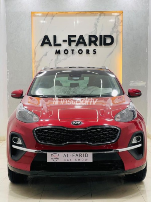 Kia Sportage 2022 Dark Red Automatic Used for Sale in Greater Cairo ( Cairo + Giza) - 1