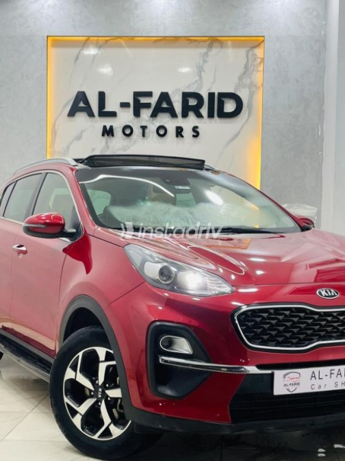 Kia Sportage 2022 Dark Red Automatic Used for Sale in Greater Cairo ( Cairo + Giza) - 6