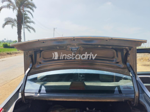 Renault Logan 2011 Dark Gray Manual Used for Sale in Heliopolis - 10