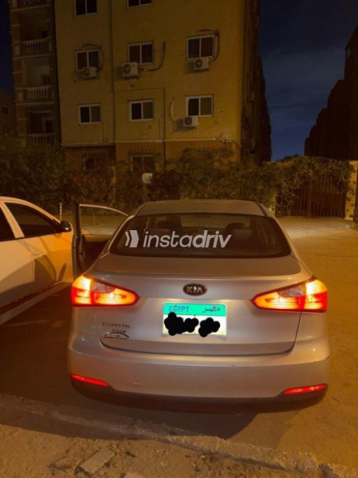 Kia Cerato 2015 Silver Automatic Used for Sale in 6 October - 3
