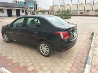 رينو لوجان 2019 أسود يدوي مستعملة للبيع في الجيزة