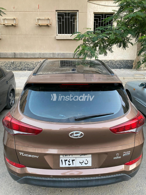 Hyundai Tucson 2018 Bronze Automatic Used for Sale in Giza - 1