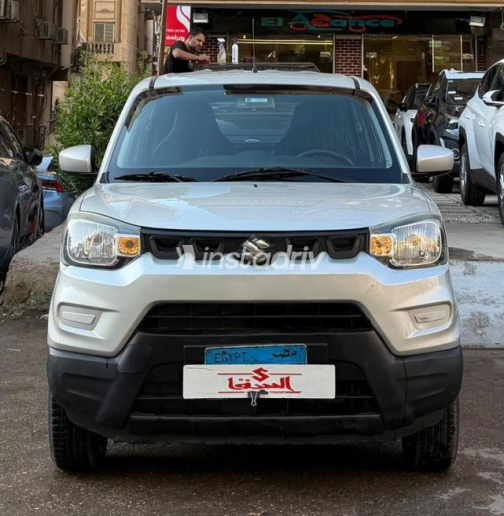 سوزوكى اسبريسو 2022 فضي يدوي مستعملة للبيع في مدينة نصر - 1