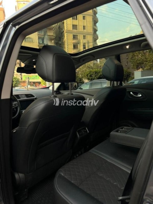 رينو كادجار 2022 رمادي غامق أوتوماتيك مستعملة للبيع في 6 أكتوبر - 7
