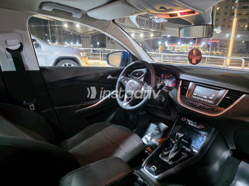 اوبل جراند لاند 2018 أزرق أوتوماتيك مستعملة للبيع في مدينة نصر - 8