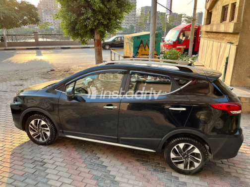 جاك JS3 2022 أسود أوتوماتيك مستعملة للبيع في شيراتون - 7