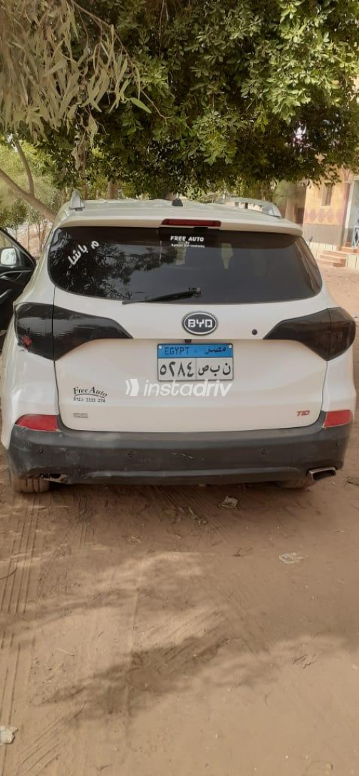 بى واى دى‬ S5 2020 أبيض أوتوماتيك مستعملة للبيع في القاهرة الكبرى ( القاهرة - الجيزة) - 7
