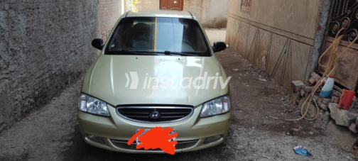 هيونداي فيفا 2000 ذهبي أوتوماتيك مستعملة للبيع في القاهرة - 1