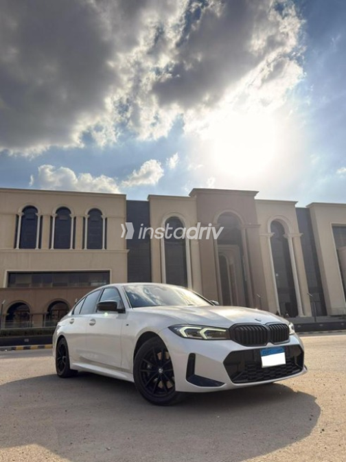 بي ام دبليو 330 2024 أبيض أوتوماتيك مستعملة للبيع في القاهرة - 1
