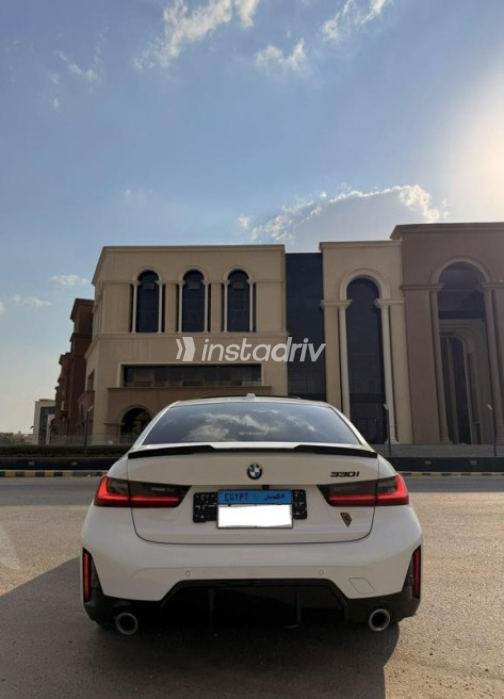 بي ام دبليو 330 2024 أبيض أوتوماتيك مستعملة للبيع في القاهرة - 2