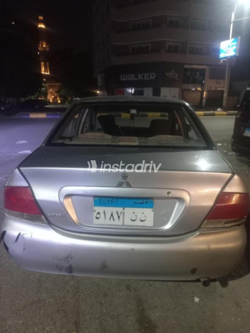 ميتسوبيشي لانسر بومة 2004 فضي أوتوماتيك مستعملة للبيع في الهرم - 4
