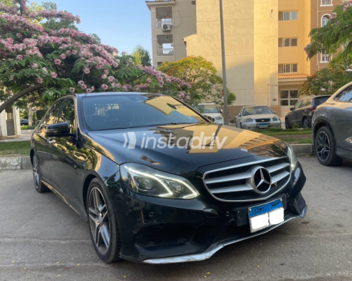 مرسيدس E 250 2015 أسود أوتوماتيك مستعملة للبيع في مدينتى - 9