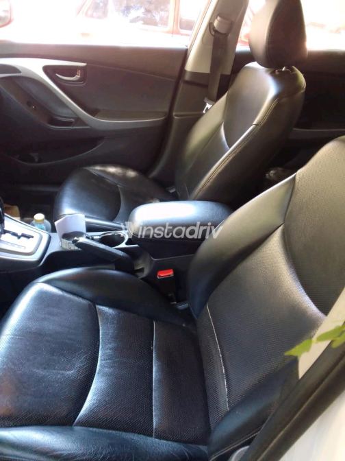 Hyundai Avante 2014 White Automatic Used for Sale in Nasr city - 2