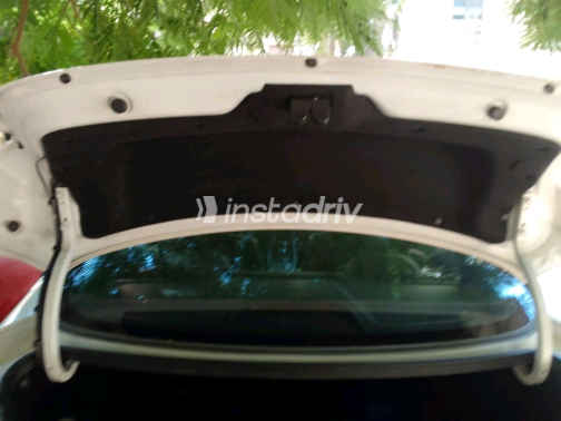 Hyundai Avante 2014 White Automatic Used for Sale in Nasr city - 9