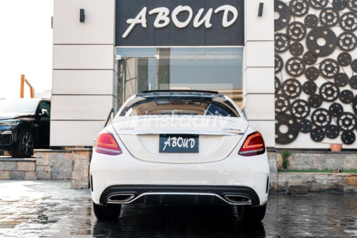 Mercedes C 300 2020 White Automatic Used for Sale in Heliopolis - 3