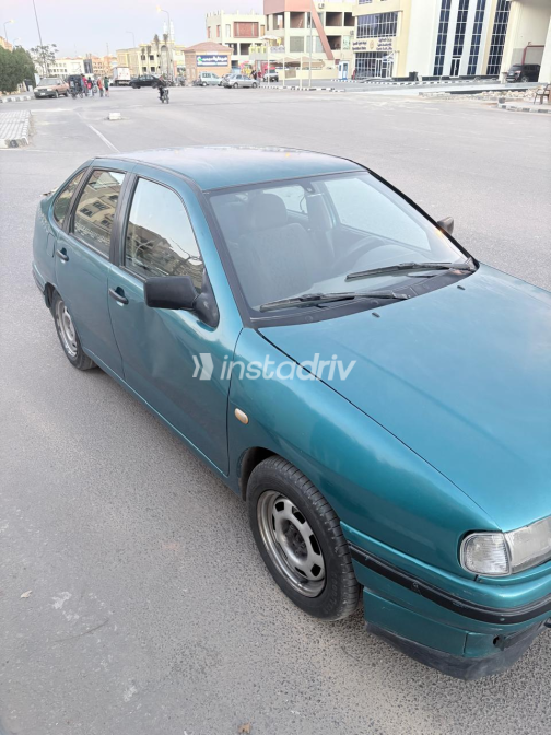 سيات كوردوبا 1996 أخضر يدوي مستعملة للبيع في الجيزة - 3