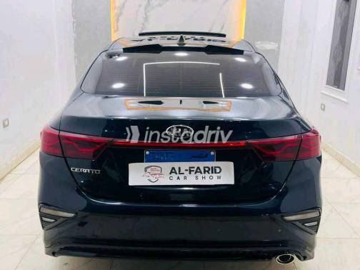 كيا جراند سيراتو 2019 أبيض أوتوماتيك مستعملة للبيع في الإسكندرية - 7