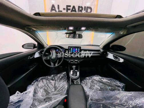 كيا جراند سيراتو 2019 أبيض أوتوماتيك مستعملة للبيع في الإسكندرية - 8