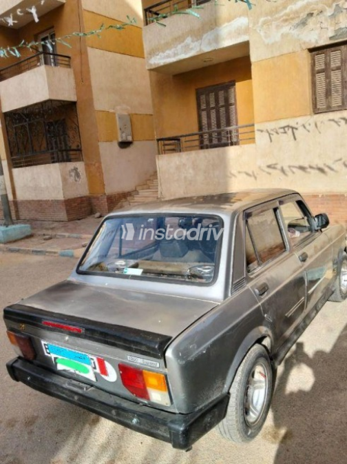 فيات 128 2006 رمادي يدوي مستعملة للبيع في حدائق اكتوبر - 5