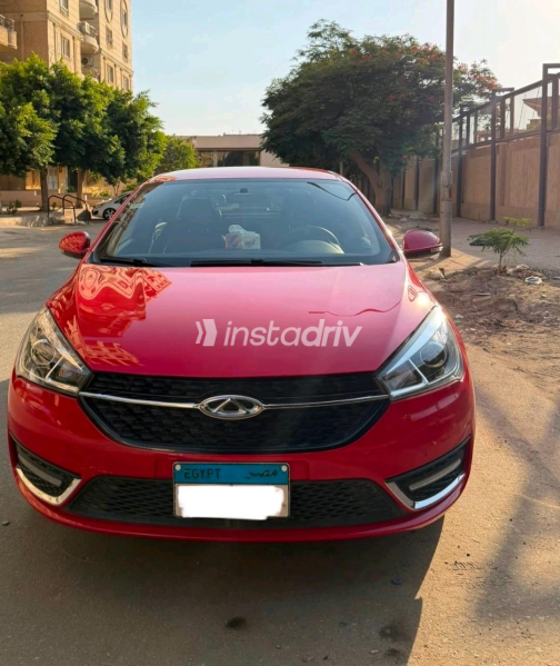 شيرى اريزو 5 2023 أحمر CVT مستعملة للبيع في مدينة نصر - 5