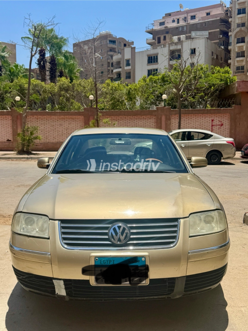 فولكس فاغن باسات 2002 شامبين يدوي مستعملة للبيع في مدينة نصر - 2