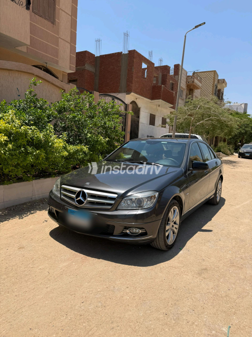 مرسيدس C 250 2011 رمادي أوتوماتيك مستعملة للبيع في مدينة السادات - 5