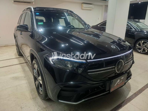 مرسيدس E 350 2024 أسود أوتوماتيك مستعملة للبيع في مصر الجديدة - 3