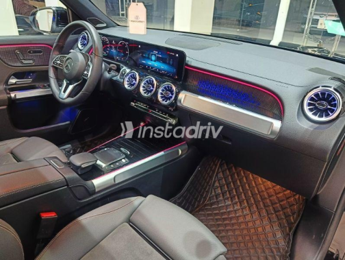 مرسيدس E 350 2024 أسود أوتوماتيك مستعملة للبيع في مصر الجديدة - 8