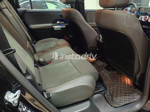 مرسيدس E 350 2024 أسود أوتوماتيك مستعملة للبيع في مصر الجديدة - 9
