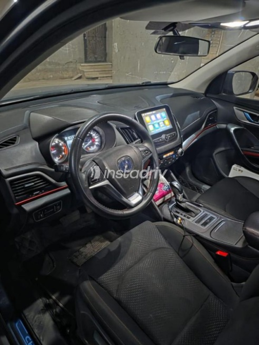 شانجان CS 55 2022 أزرق غامق أوتوماتيك مستعملة للبيع في بلبيس - 7