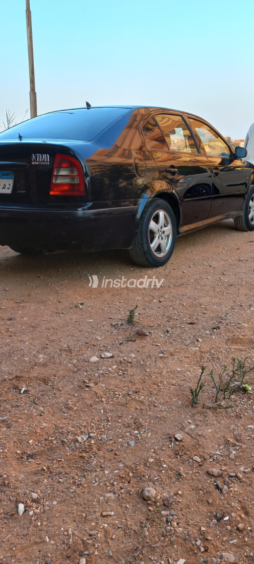 سكودا اوكتافيا A4 2006 أسود أوتوماتيك مستعملة للبيع في القاهرة الكبرى ( القاهرة - الجيزة) - 2