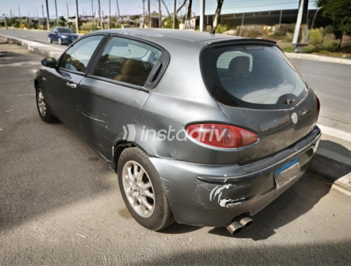 الفاروميو 147 2001 رمادي غامق يدوي مستعملة للبيع في القاهرة الكبرى ( القاهرة - الجيزة) - 5