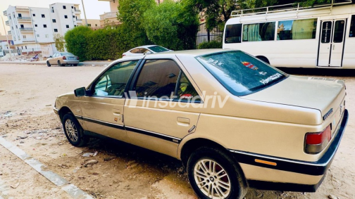 بيجو 405 1996 ذهبي يدوي مستعملة للبيع في مدينة بدر - 4