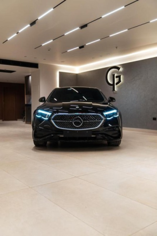 مرسيدس E 200 2025 أسود أوتوماتيك مستعملة للبيع في القاهرة