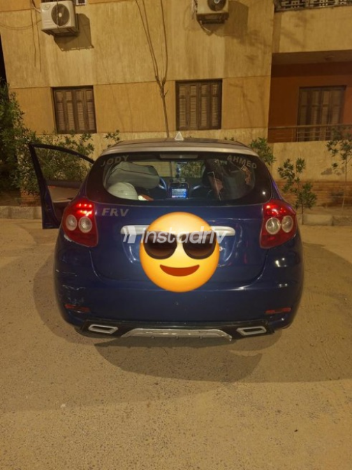 بريليانس FRV 2011 أزرق غامق أوتوماتيك مستعملة للبيع في 6 أكتوبر - 5